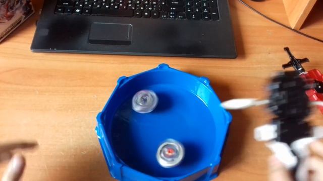 Распаковка и обзор на волчка WILD WYVERN.V.O.Приятного просмотра!