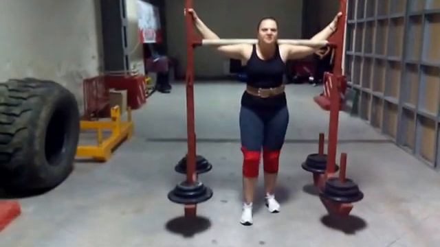 Девушка и коромысло 185 кг смотреть онлайн