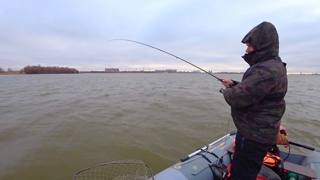 ЛОВЛЯ СУДАКА В ДЕКАБРЕ НА МАНДУЛУ!!!ВЛИЯНИЕ ПОГОДЫ НА КЛЁВ СУДАКА! смотреть онлайн