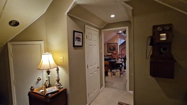 Приехали за СОКРОВИЩАМИ НА Барахолку....А ТА-А-AМ!?ХУДОЖЕСТВЕННАЯ ГАЛЕРЕЯ и ещё много ВСЕГО!? смотреть онлайн