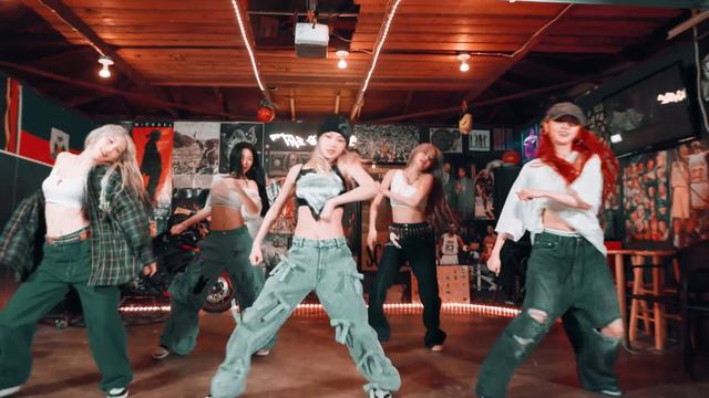 Le Sserafim — Easy Dance Performance [перезадив для русских пользователей в хорошем качестве]