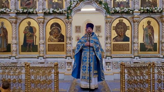 4 декабря. Введение во храм Пресвятой Богородицы. Проповедовал настоятель храма иерей Иоанн Нефедов смотреть онлайн