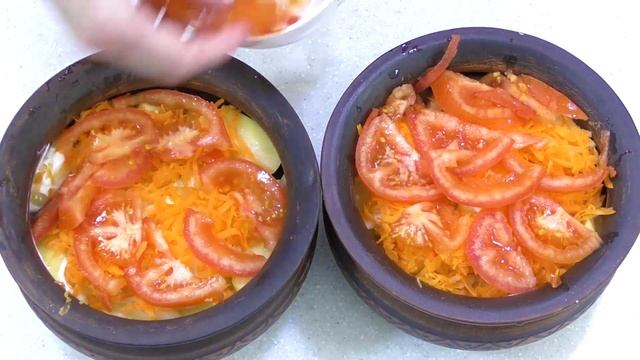 Свиные рёбрышки с картошкой в горшочках - Готовим вместе с Аней смотреть онлайн