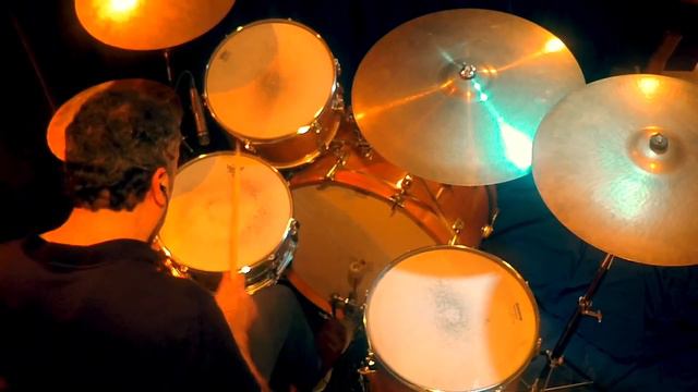 ACHILLES LAST STAND / DRUMS ONLY / JOHN BONHAM DRUM BEAT смотреть онлайн