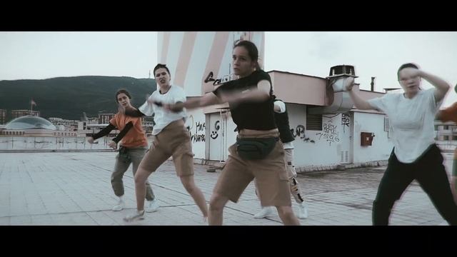 ICON / Beatrix Crew смотреть онлайн