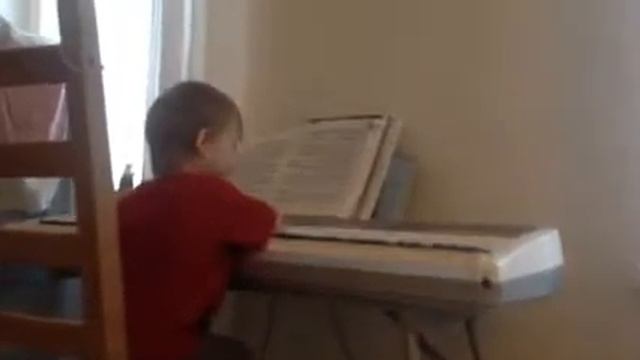 Герасим музицирует смотреть онлайн