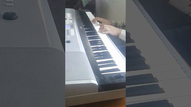 Песня хатико на пианино смотреть онлайн
