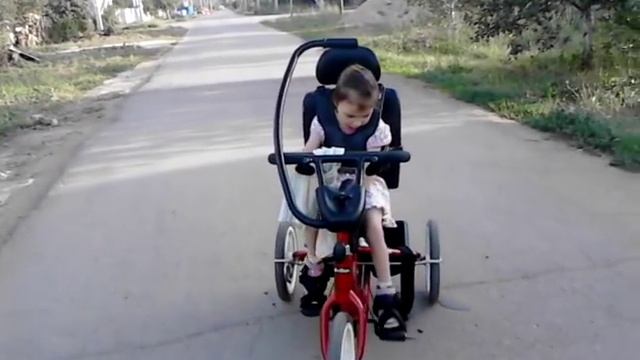 Анюта на лисапеде смотреть онлайн