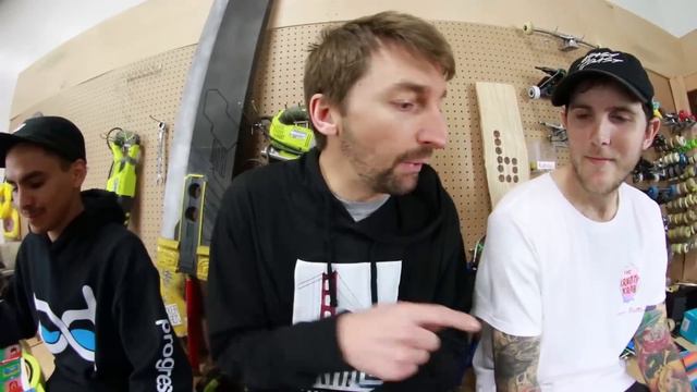 TOYS R US SKATE EVERYTHING WARS | EP 7 смотреть онлайн