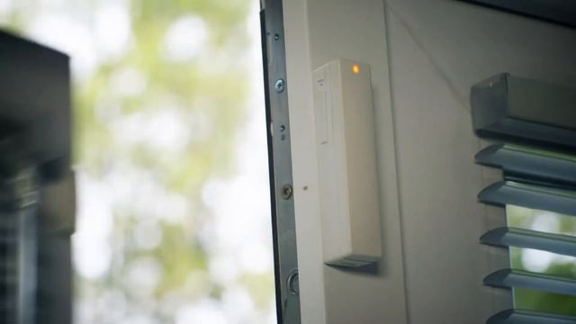 Как защитить свой дом с помощью умной охраны смотреть онлайн