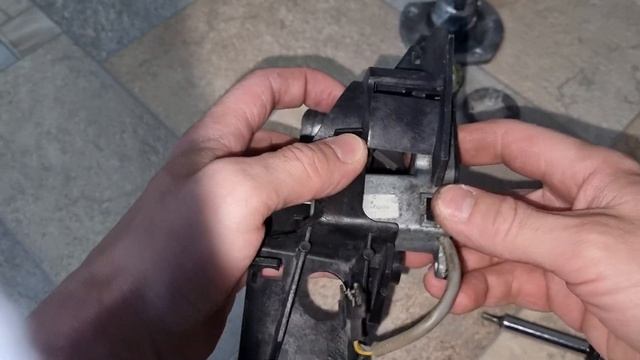 Разбор мотора зеркала Ford Mondeo 3 (рестайлинг) смотреть онлайн