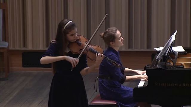 "Блестящий полонез A Dur" Г. Венявский смотреть онлайн