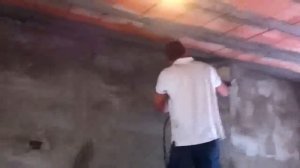 2  Штукатурныи хопер ковш потолочныи