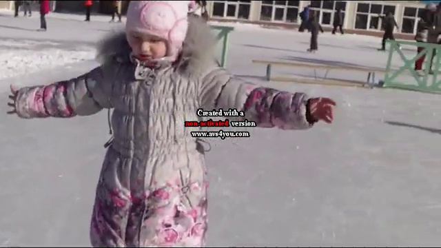 01 12 2014 г Даша первый раз на коньках смотреть онлайн