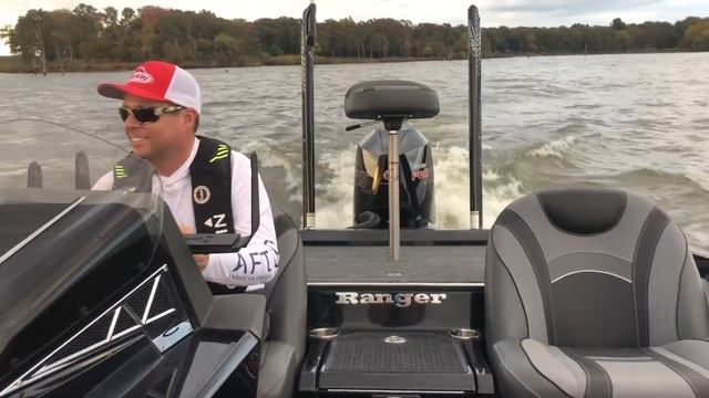 Mercury ProXS 4 stroke 250 HP motor test drive смотреть онлайн