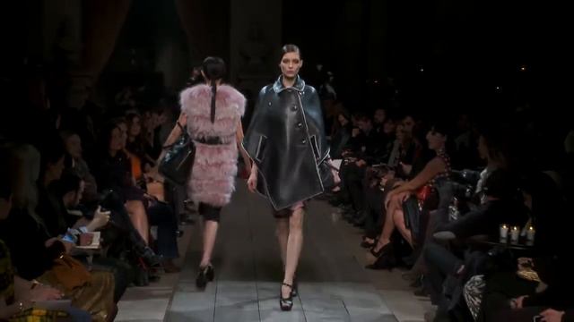 Loewe Ready to Wear 2012 Vogue Fashion Week Runway Show смотреть онлайн
