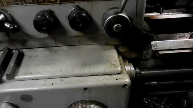 Как нарезать резьбу на токарном станке 1к62 смотреть онлайн
