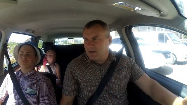 Испугал дочь полицией - жесткий пранк / Готовлю обед / Канатная дорога на Ай Петри смотреть онлайн