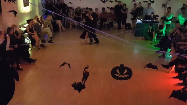 Verónica Palacios y Omar Quiroga en Tallin 2018 1/4 смотреть онлайн