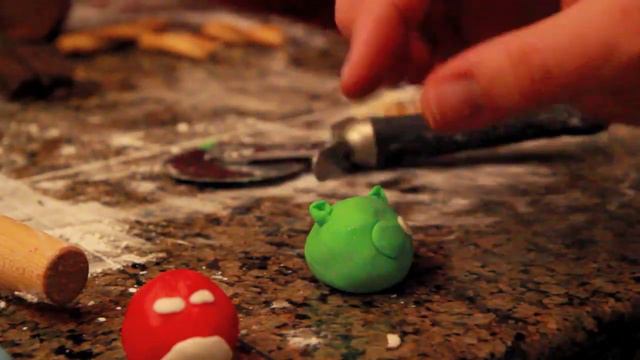 ANGRY BIRDS BIRTHDAY CAKE смотреть онлайн