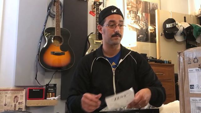 Studio Gear Unboxing: PreSonus Eris 4.5 monitors and Studio 26c audio interface смотреть онлайн