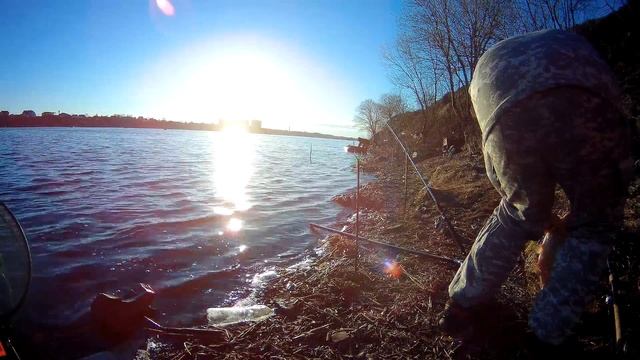фидерная рыбалка 9 мая, крупный лещ. смотреть онлайн