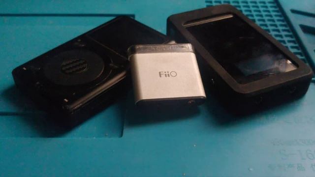 Quick FIIO A1 Portable Headphone Amplifier Review смотреть онлайн