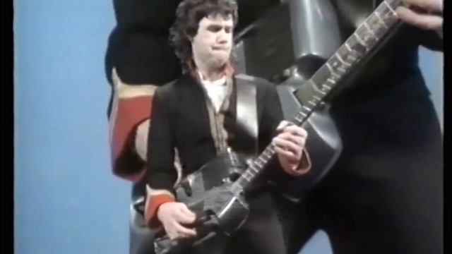 Gary Moore / Phil Lynott - Out In The Fields 1985