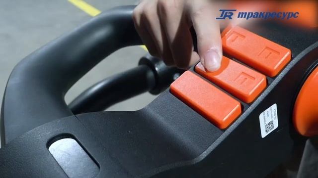 Электроштабелер с платформой NOBLELIFT PSE15C смотреть онлайн