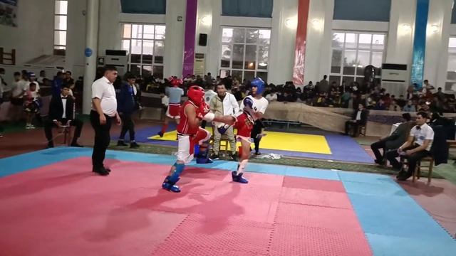 Шохжахон Абдукодиров синий угол. Чемпионат Узбекистана по кикбоксингу 2022 смотреть онлайн
