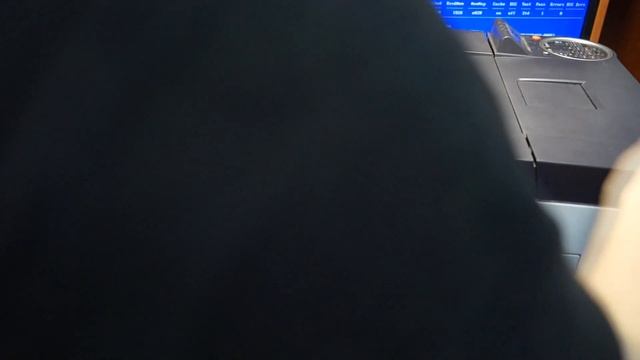 Жуёт бумагу в печке у kyocera 2100DN и ошибка 6000 смотреть онлайн