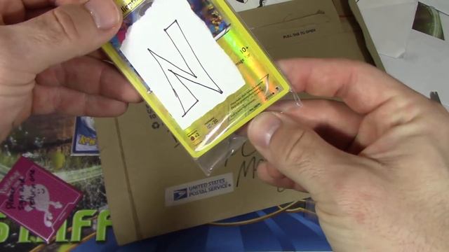 Pokemon Cards Mega Mailbox Mania Monday #32! смотреть онлайн
