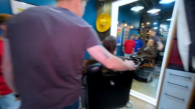 Говорю ДА БЕЗДОМНОМУ 24 часа Челлендж ! смотреть онлайн