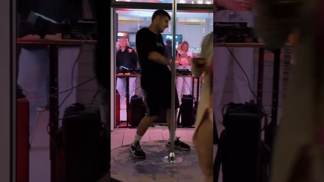 Снято на #iphone14 и #монтаж в #cupcat поделись, подпишись смотреть онлайн