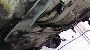 Renault Scenic 2 как снять рулевую рейку?