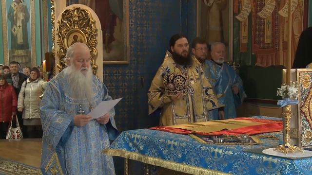 На празднике в Казанском соборе Волгограда служили два митрополита смотреть онлайн