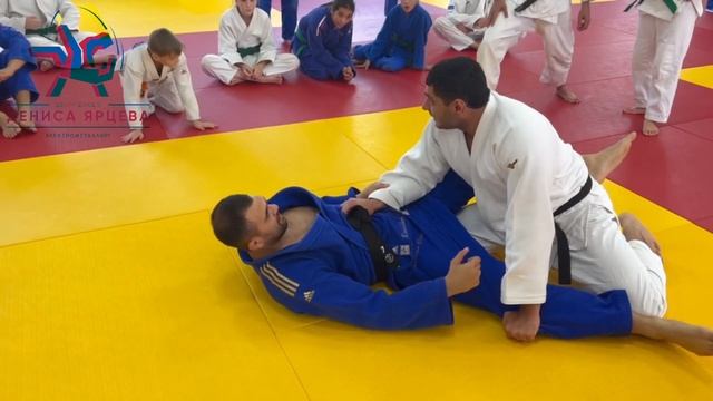 Мастер-класс от 4 х кратного чемпиона мира по джиу-джитсу! Мустафаева Аладина Алиевича! смотреть онлайн