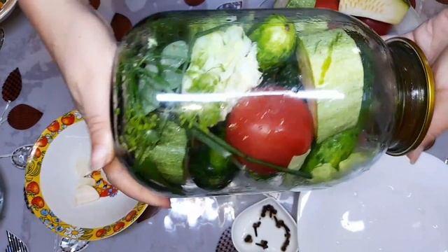 Ассорти на зиму!Огурцы,помидоры засолка. смотреть онлайн