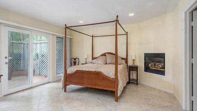 1512 Foxwood Drive смотреть онлайн