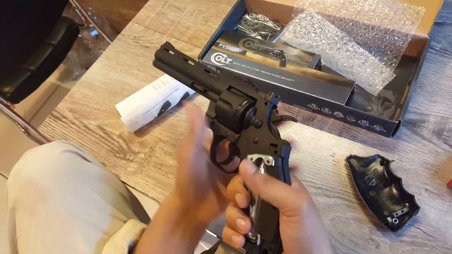 Colt Python .357 Magnum CTG смотреть онлайн