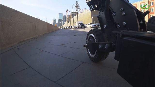 Крутой электросамокат ULTRON T108 3200W | Подвеска диванного типа :) смотреть онлайн