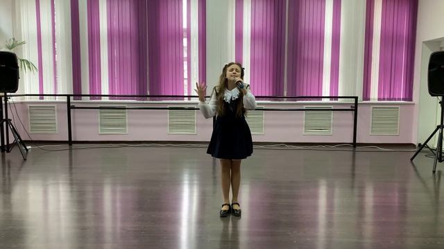 Кристина Шарова "5 минут до урока" смотреть онлайн