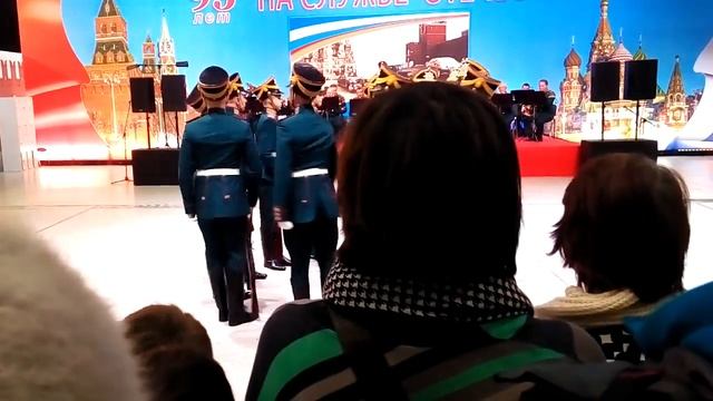 Выступление почетного караула в КВЦ "Сокольники", приуроченный к 95-летию ГОНа (04.03.2016) смотреть онлайн