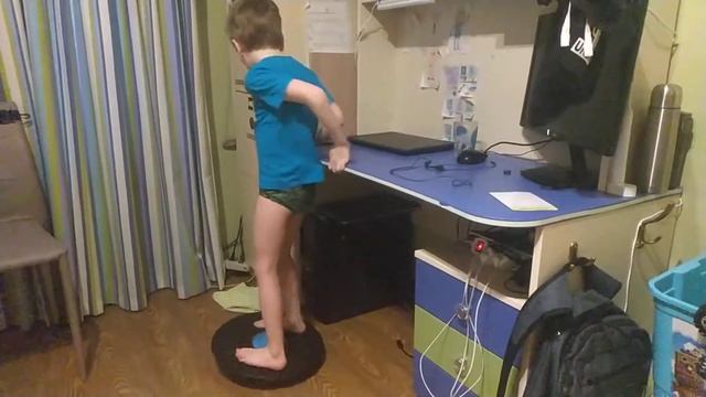 Развлечь ребенка активно в карантин дома! смотреть онлайн