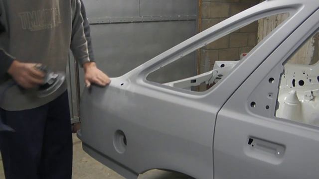 Урок № 28 " Как пользоваться орбитальной шлифмашинкой. Возможные ошибки " ( малярное дело ) смотреть онлайн