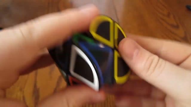 Dino Cylinder Unboxing смотреть онлайн