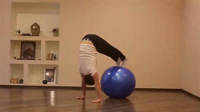 Силовые балансы и стойка на руках смотреть онлайн