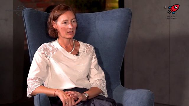 12. Про социальные взаимодействия между сотрудниками. Мария Гладких. Русский музей смотреть онлайн