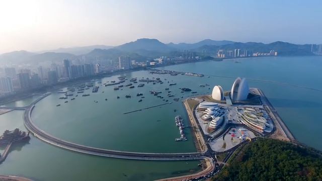 ZHUHAI OPERA HOUSE DRONE FOOTAGE #ドローン #空撮 #4K #Drone #DroneFootage #DJI #Zhuhai #珠海 ＃中国 смотреть онлайн