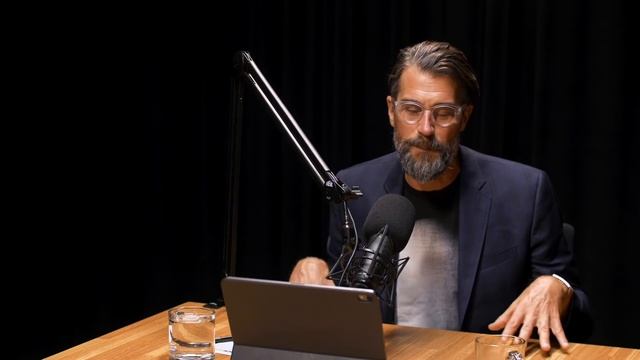 Change Your Brain: Neuroscientist Dr. Andrew Huberman | Rich Roll Podcast